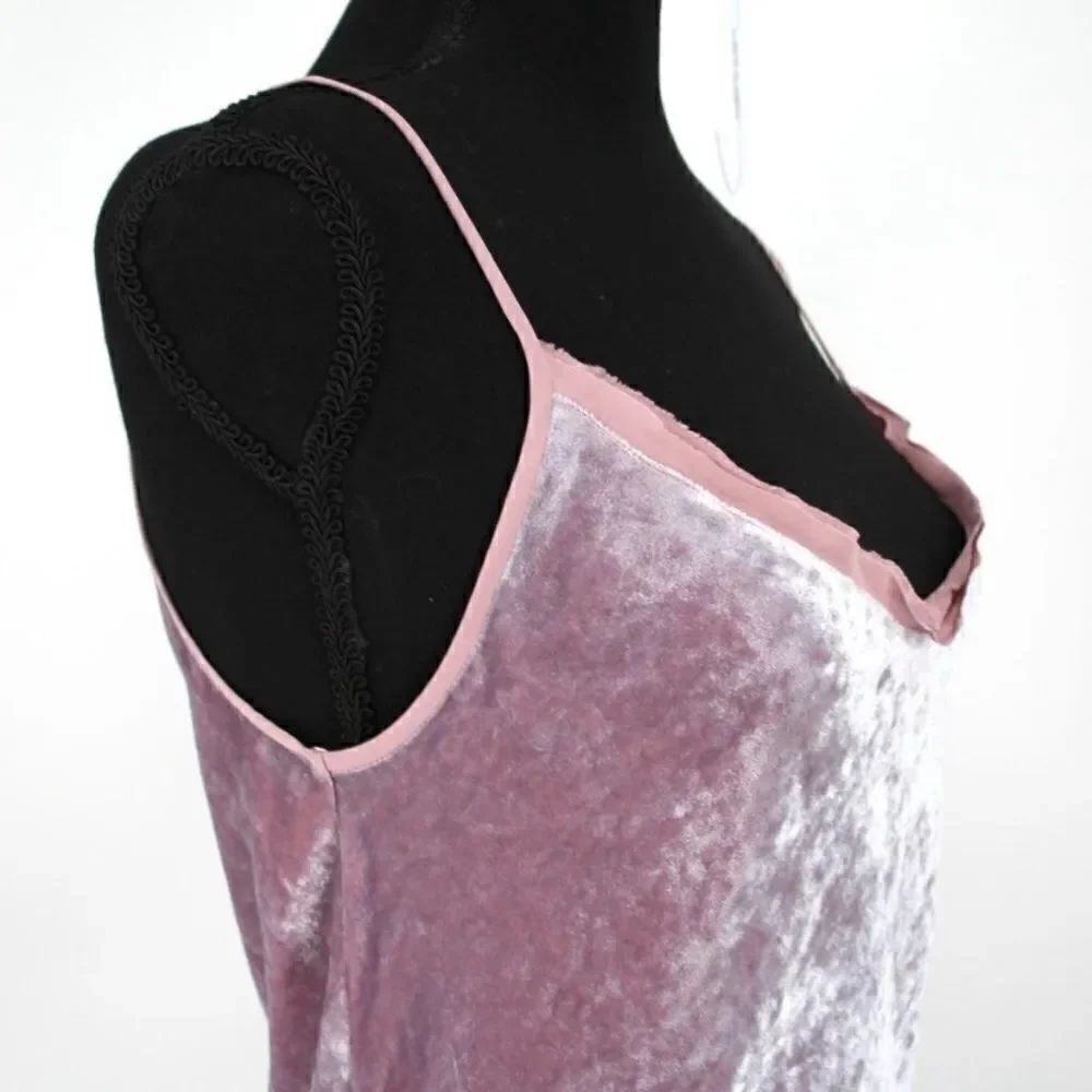 THE
BIAS SLIP DRESS  - Picture 10 of 16